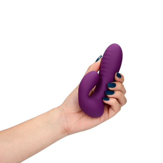 Ultra Soft Silicone G-Spot Vibrator - Loveline - Roxo